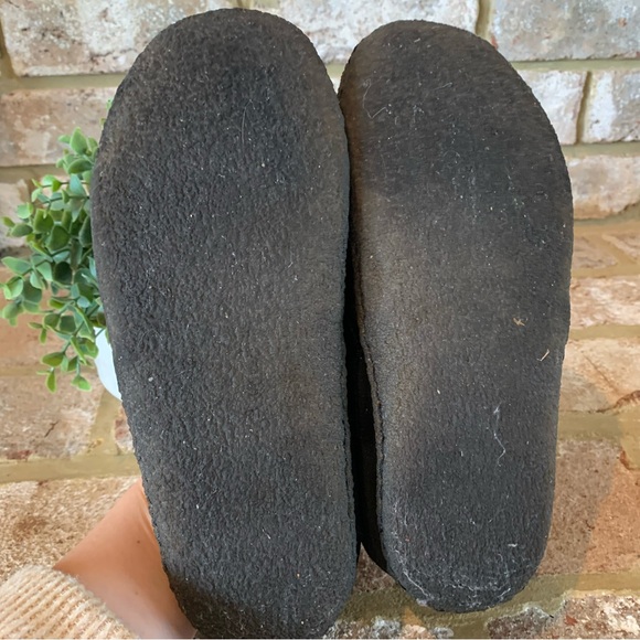 Sorel | Black Quilted Slippers - Picture 9 of 9